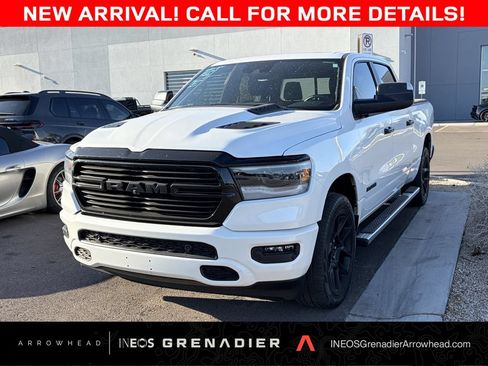 Used 2023 RAM 1500 Laramie AWD/4WD image 1