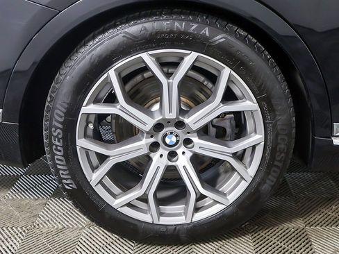 Used 2020 BMW X7 xDrive40i w/ Cold Weather Package image 25