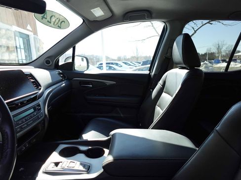 Certified 2024 Honda Ridgeline RTL image 13