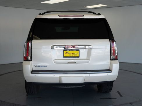 Used 2015 GMC Yukon Denali w/ Premium Package AWD/4WD image 7