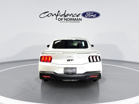 Used 2025 Ford Mustang GT Premium w/ GT Performance Package image 7