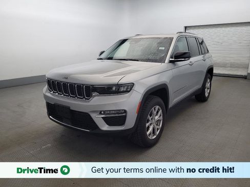 Used 2022 Jeep Grand Cherokee Limited image 1