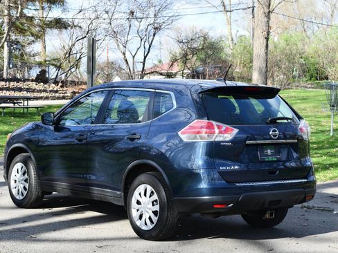 Used 2016 Nissan Rogue S AWD/4WD image 4