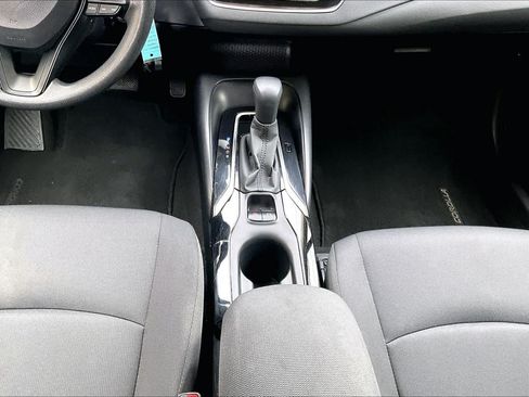 Used 2022 Toyota Corolla LE FWD image 17