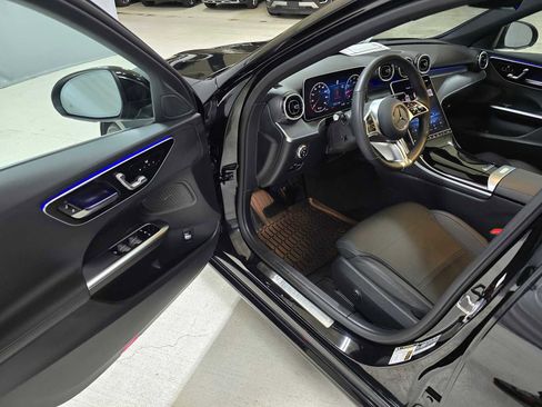 Used 2025 Mercedes-Benz C 300 C 300 image 19