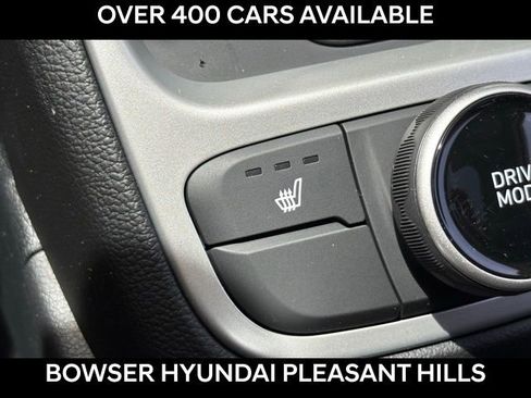 New 2026 Hyundai Venue SEL FWD image 14