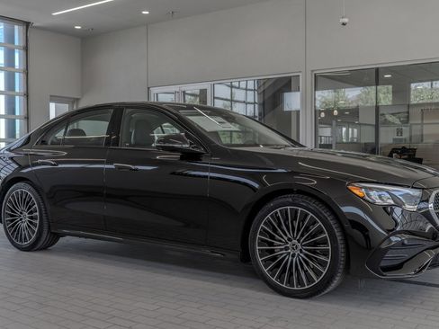 Used 2026 Mercedes-Benz E 350 Sedan image 12