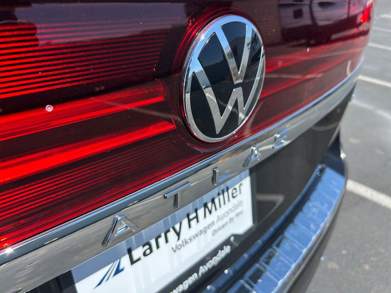 Certified 2024 Volkswagen Atlas SE AWD/4WD image 23