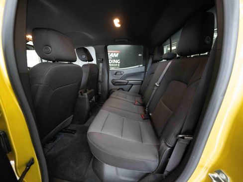 Used 2023 Chevrolet Colorado Trail Boss w/ Technology Package AWD/4WD image 22