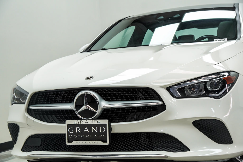 Used 2022 Mercedes-Benz CLA 250 4MATIC image 2