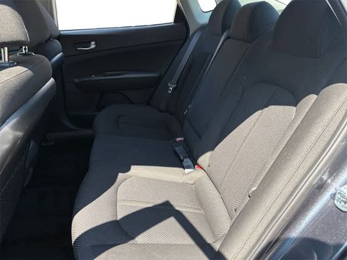 Used 2020 Kia Optima LX image 16