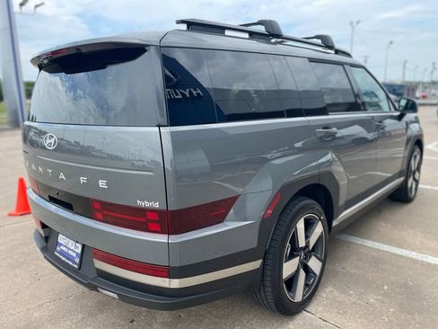 Used 2025 Hyundai Santa Fe Limited FWD image 6