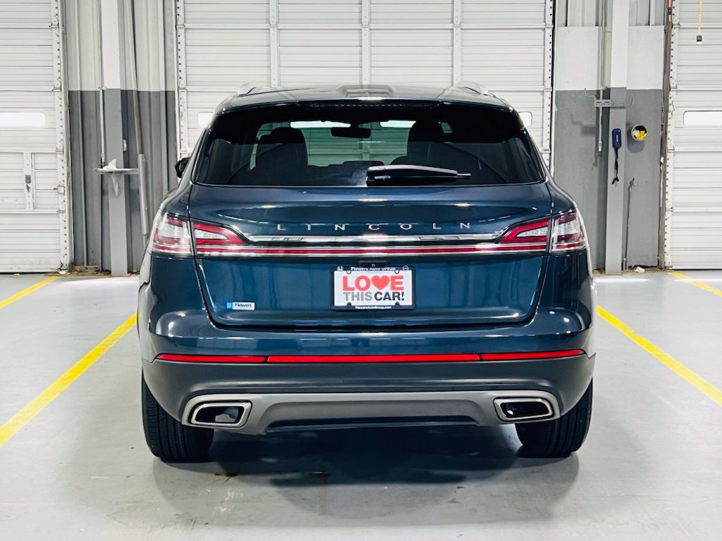 Used 2022 Lincoln Nautilus FWD image 16