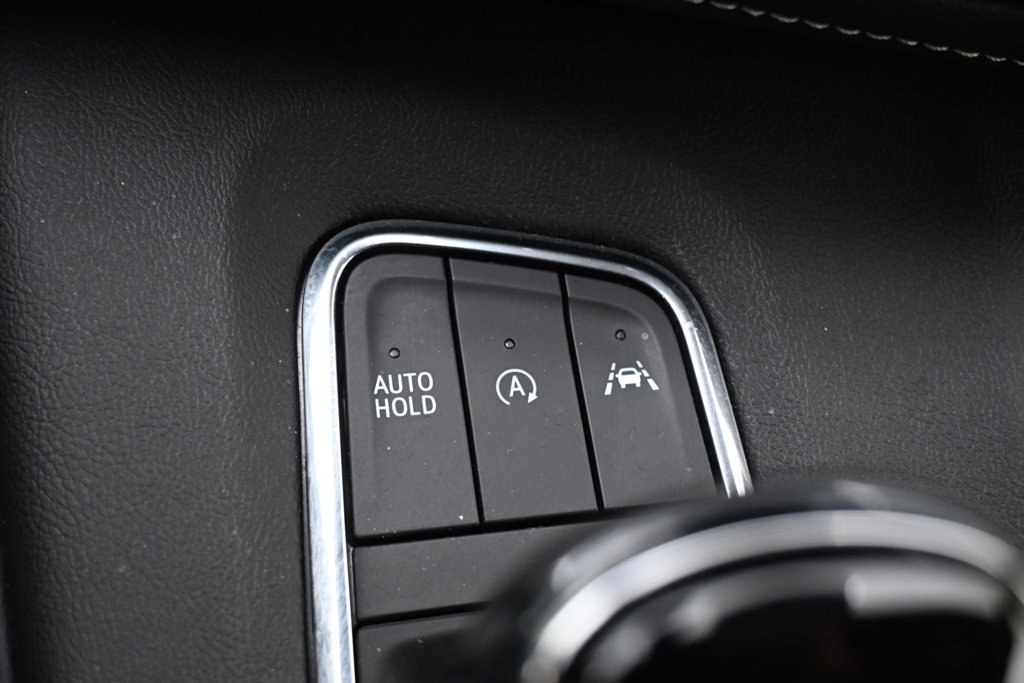 Used 2023 Cadillac Escalade Premium Luxury AWD/4WD image 36