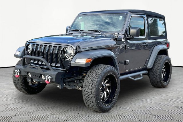 Used 2021 Jeep Wrangler Sport AWD/4WD image 3