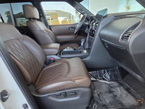 Used 2023 Nissan Armada Platinum w/ Captain's Chairs Package AWD/4WD image 22