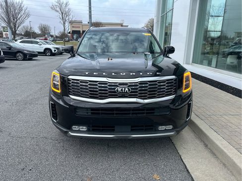 Used 2021 Kia Telluride SX image 3