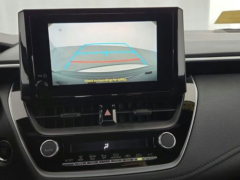 Used 2024 Toyota Corolla SE FWD image 39