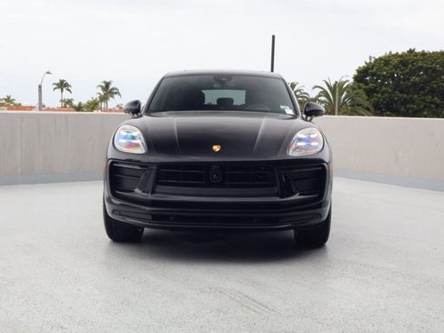 New 2026 Porsche Macan AWD/4WD image 6