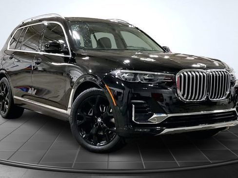 Used 2021 BMW X7 xDrive40i w/ Luxury Seating Package AWD/4WD image 12