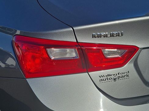 Used 2024 Chevrolet Malibu LT image 10