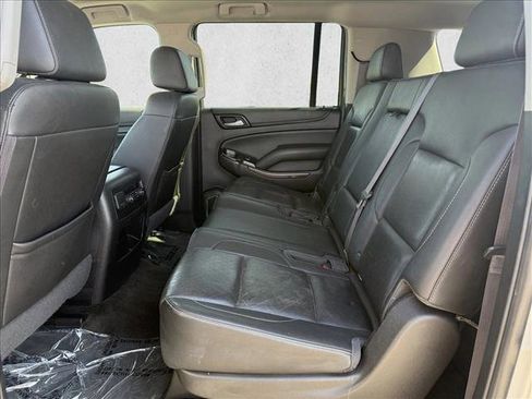 Used 2017 GMC Yukon XL SLT image 21