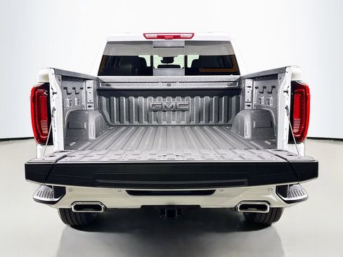 New 2026 GMC Sierra 1500 Denali w/ Denali Reserve Package AWD/4WD image 28