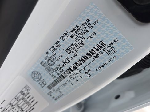 Used 2025 Ford F350 XLT image 9