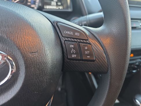 Used 2018 Toyota Yaris iA image 19