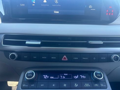 Used 2023 Hyundai Palisade Limited AWD/4WD image 29