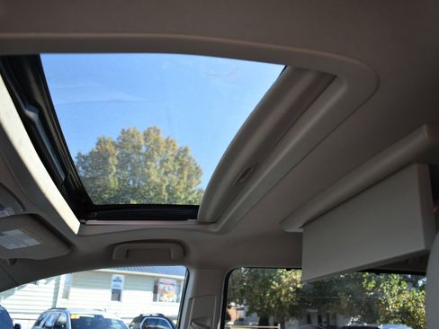 Used 2020 Toyota Sienna XLE Premium image 22