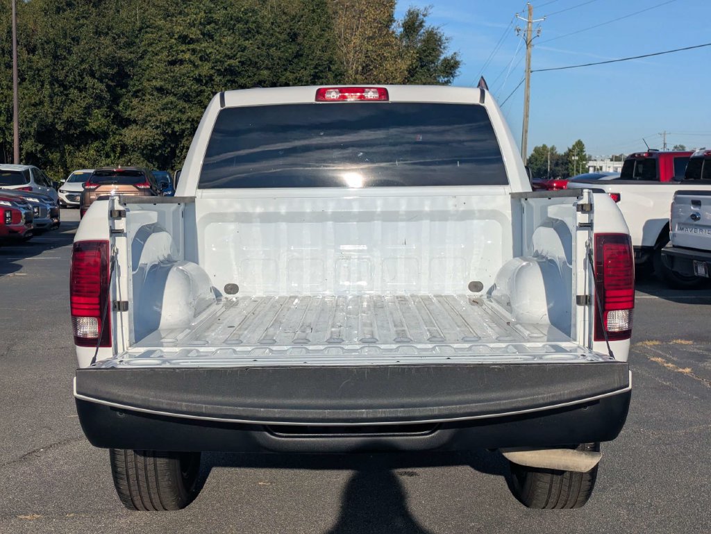 Used 2024 RAM 1500 Warlock RWD image 12