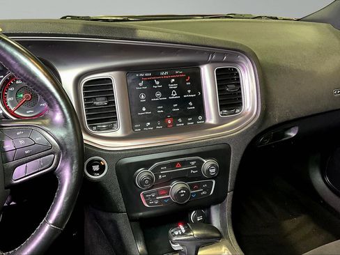 Used 2023 Dodge Charger SXT w/ Cold Weather Package RWD image 10