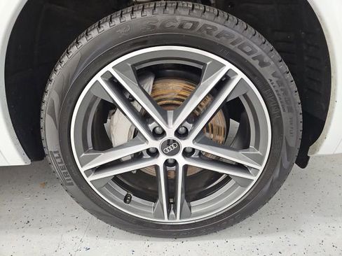 Used 2022 Audi Q5 e Prestige image 8