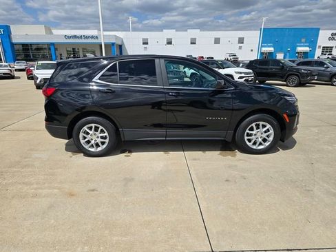 Used 2024 Chevrolet Equinox LT AWD/4WD image 15