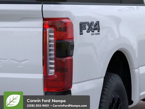 New 2026 Ford F350 Lariat w/ Black Appearance Package AWD/4WD image 21
