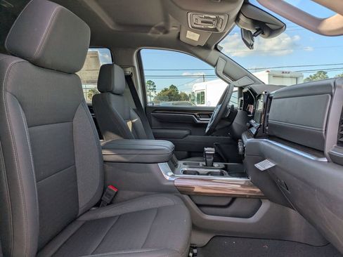 New 2025 Chevrolet Silverado 1500 LT w/ Safety Package image 33