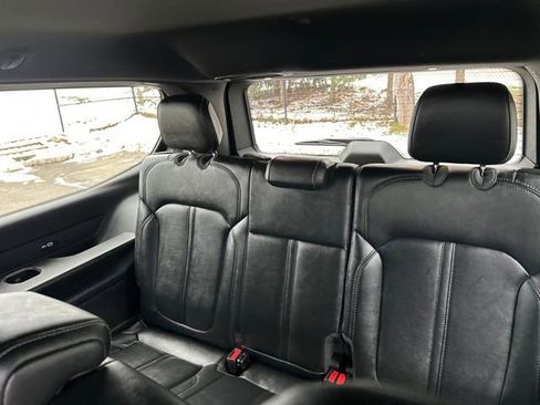 Used 2023 Jeep Wagoneer Series II image 22