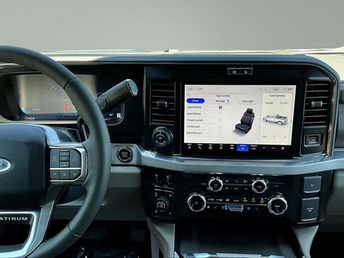 New 2026 Ford F250 Platinum w/ Platinum Plus Package AWD/4WD image 6
