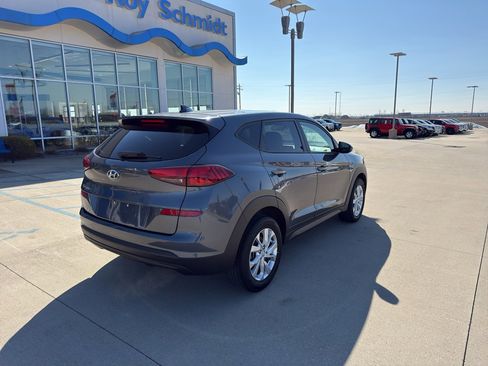 Used 2021 Hyundai Tucson SE image 5