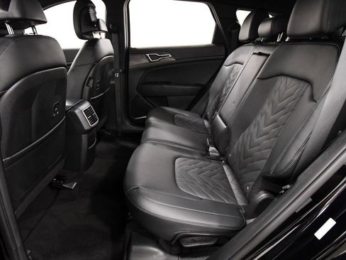 Certified 2024 Kia Sportage X-Line w/ X-Line Premium Package AWD/4WD image 15