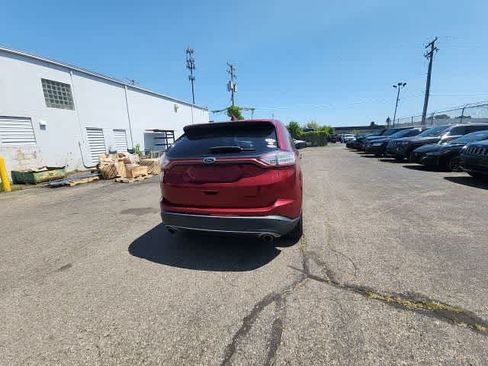 Used 2017 Ford Edge SEL w/ Equipment Group 201A FWD image 19