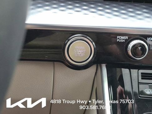 Used 2024 Kia Carnival SX Prestige FWD image 46