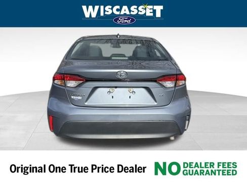 Used 2024 Toyota Corolla LE image 25