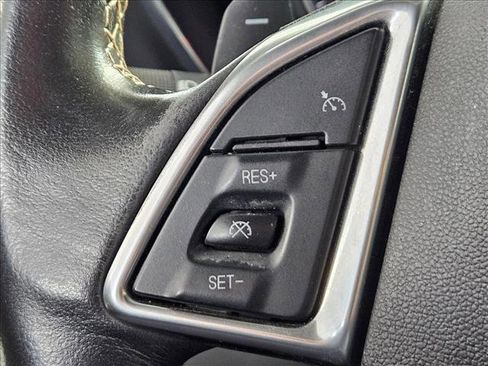 Used 2020 Chevrolet Camaro LT image 14