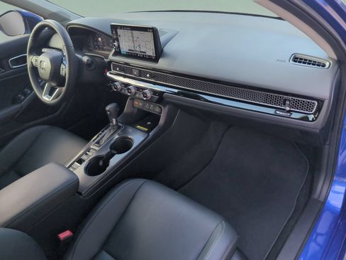 Used 2023 Honda Civic Touring image 20