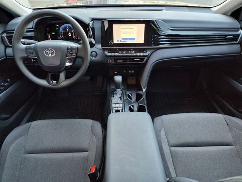 Used 2026 Toyota Camry LE w/ Convenience Package FWD image 16