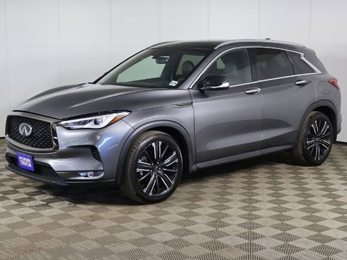 Used 2021 INFINITI QX50 Luxe w/ Appearance Package AWD/4WD image 8
