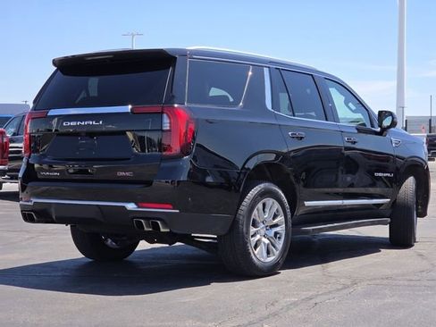 Used 2025 GMC Yukon Denali AWD/4WD image 26