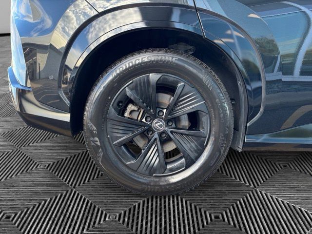 Used 2023 Lexus RZ 450e Premium w/ Technology Package AWD/4WD image 34